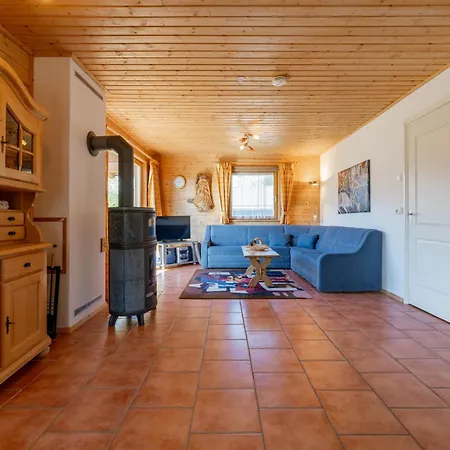 Chapter Two Alpehytte Niedernsill