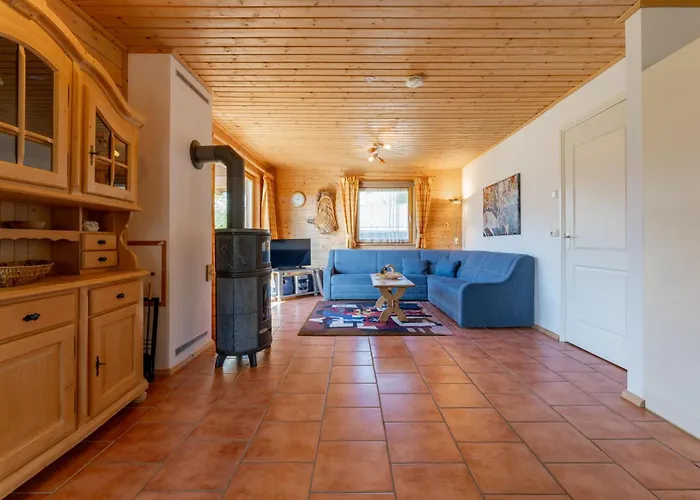 Chapter Two Horská chata Niedernsill